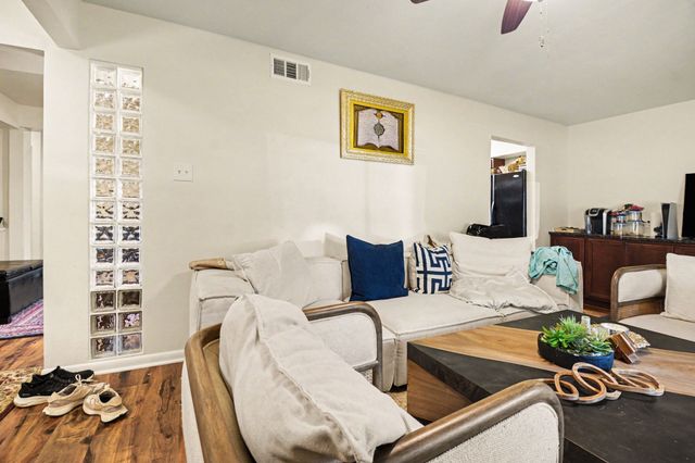 325 Hilltop Lane, Wylie, TX 75098
