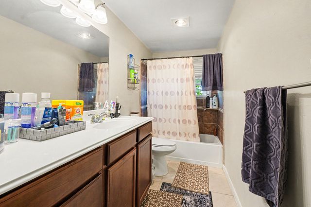 325 Hilltop Lane, Wylie, TX 75098
