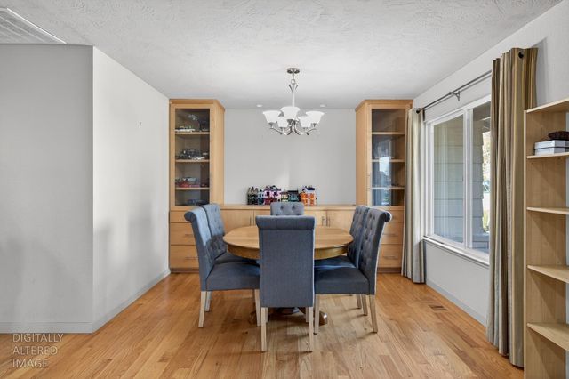 5619 Chenault, Modesto, CA 95356