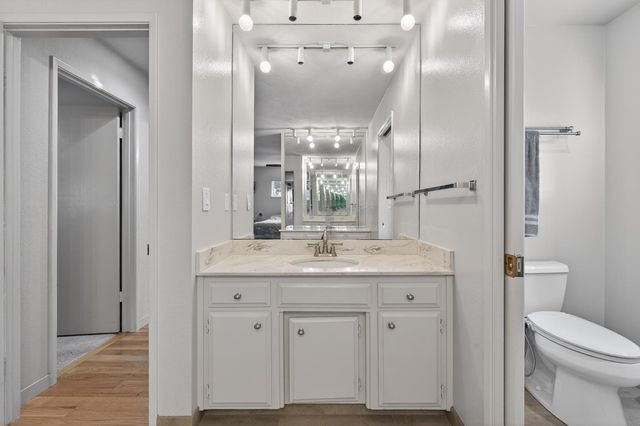 5619 Chenault, Modesto, CA 95356