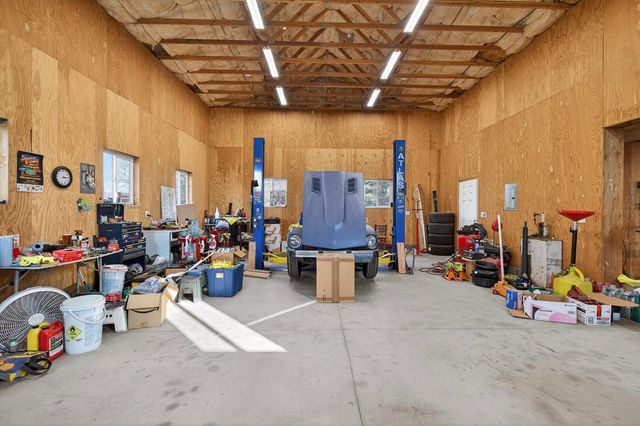 5619 Chenault, Modesto, CA 95356