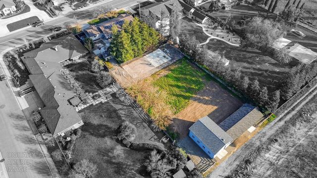 5619 Chenault, Modesto, CA 95356