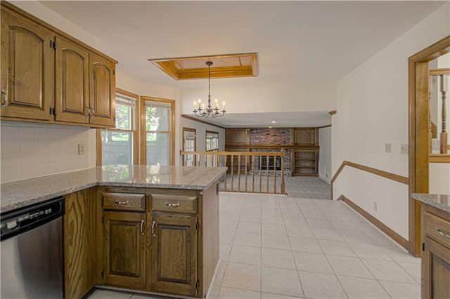 17512 W 113th Street, Olathe, KS 66061