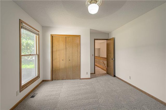 17512 W 113th Street, Olathe, KS 66061