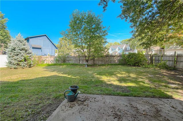 17512 W 113th Street, Olathe, KS 66061