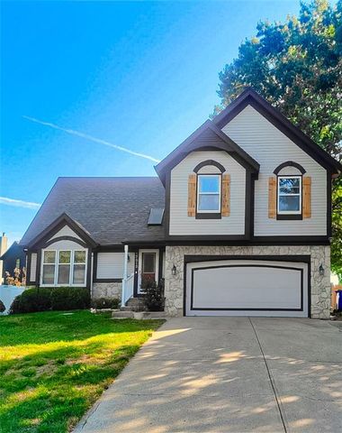 17512 W 113th Street, Olathe, KS 66061