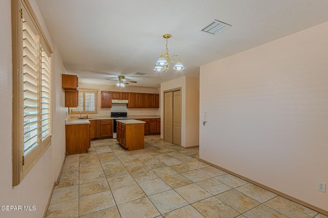 712 LARAMIE RIVER Avenue, El Paso, TX 79932