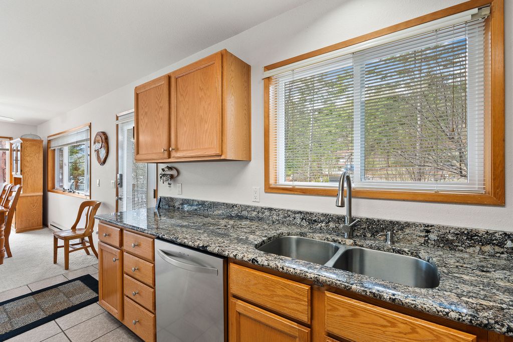 21019 Park Lane, Rollins, MT 59931 photo 10