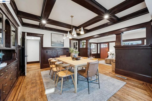 3868 GREENWOOD AVE, Oakland, CA 94602