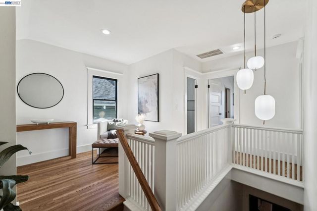 3868 GREENWOOD AVE, Oakland, CA 94602