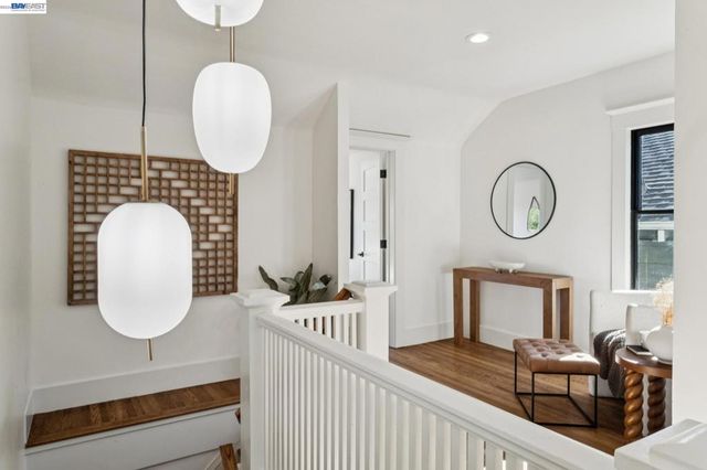 3868 GREENWOOD AVE, Oakland, CA 94602
