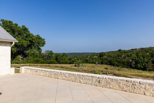 174 Cedar Rock Trail, Hunt, TX 78024