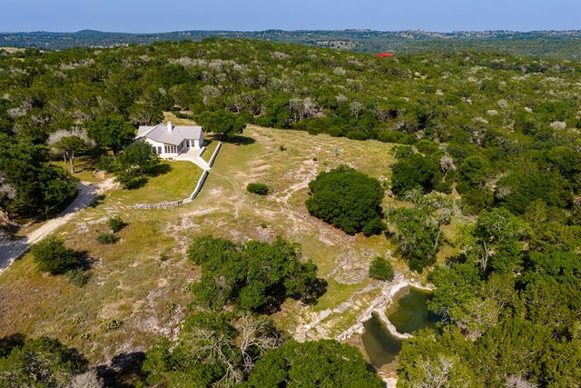174 Cedar Rock Trail, Hunt, TX 78024