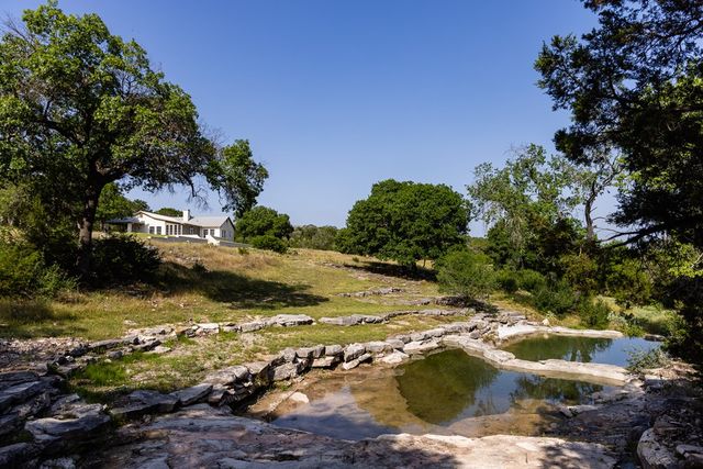 174 Cedar Rock Trail, Hunt, TX 78024
