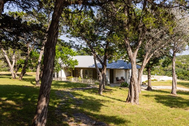 174 Cedar Rock Trail, Hunt, TX 78024
