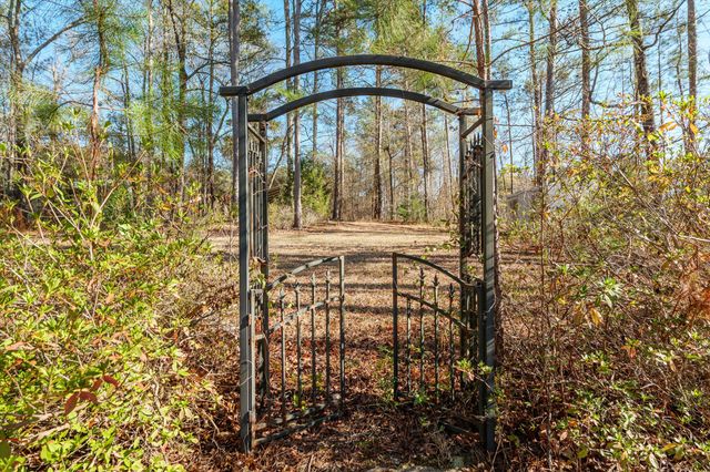 101 Crystal Creek Lane, Appling, GA 30802