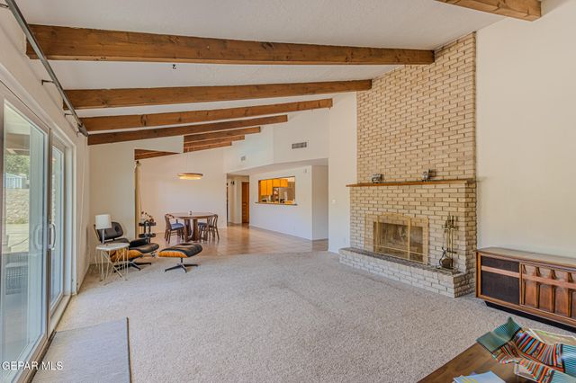 2820 DEVILS TOWER Circle, El Paso, TX 79904