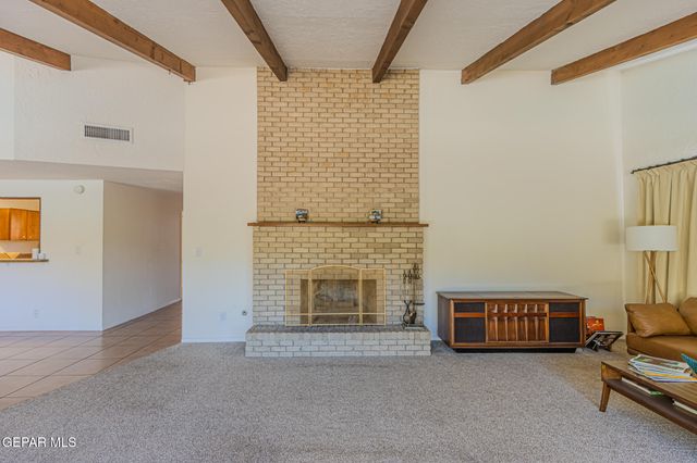 2820 DEVILS TOWER Circle, El Paso, TX 79904