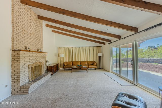 2820 DEVILS TOWER Circle, El Paso, TX 79904