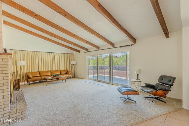 2820 DEVILS TOWER Circle, El Paso, TX 79904