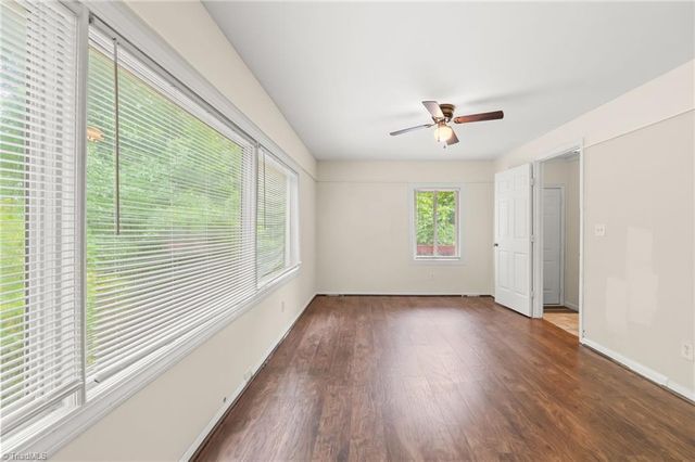 1700 Old Hollow Road, Walkertown, NC 27051