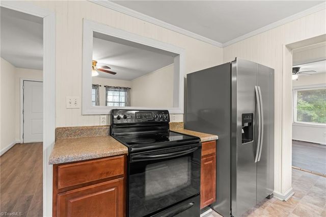 1700 Old Hollow Road, Walkertown, NC 27051