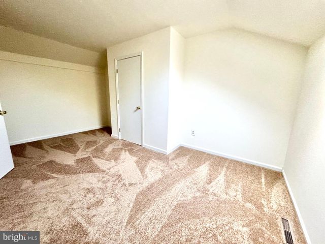271 PINE VALLEY RD, Dover, DE 19904