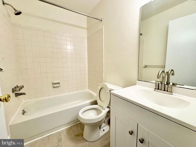 271 PINE VALLEY RD, Dover, DE 19904