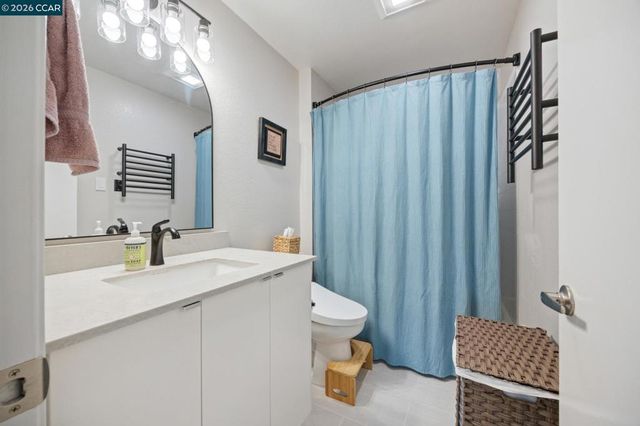 158 Bayside Court, Richmond, CA 94804