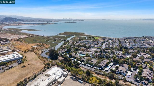 158 Bayside Court, Richmond, CA 94804