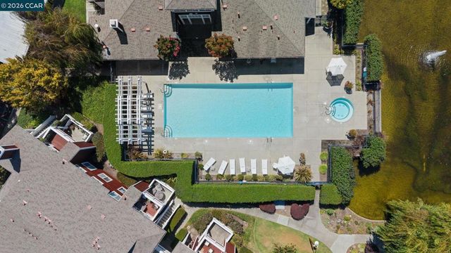 158 Bayside Court, Richmond, CA 94804