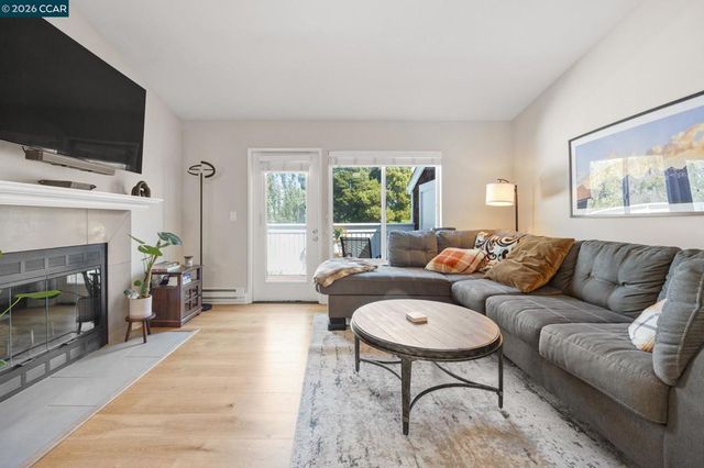 158 Bayside Court, Richmond, CA 94804