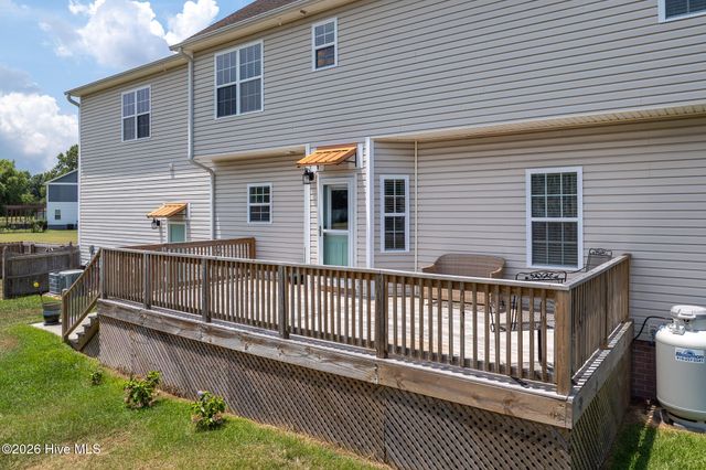 600 Willbrook Circle, Sneads Ferry, NC 28460