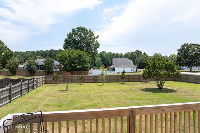 600 Willbrook Circle, Sneads Ferry, NC 28460