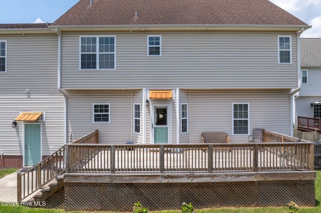 600 Willbrook Circle, Sneads Ferry, NC 28460