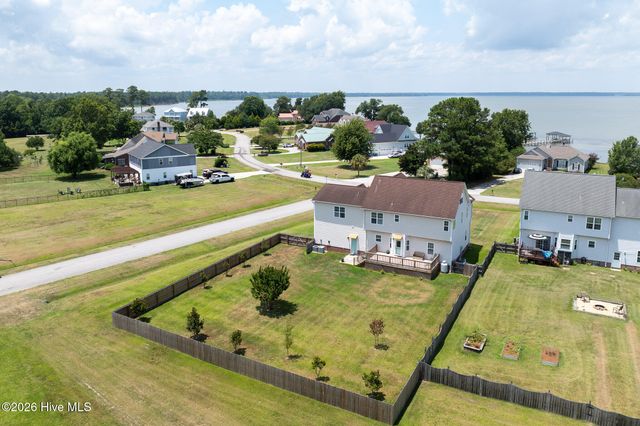 600 Willbrook Circle, Sneads Ferry, NC 28460