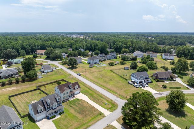 600 Willbrook Circle, Sneads Ferry, NC 28460