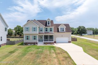 600 Willbrook Circle, Sneads Ferry, NC 28460