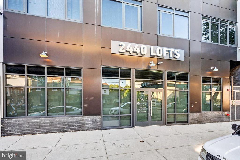 2440 KENSINGTON AVE #100, Philadelphia, PA 19125 — photo 3