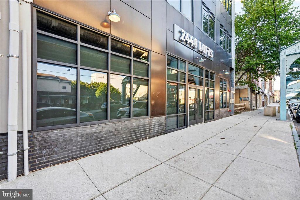 2440 KENSINGTON AVE #100, Philadelphia, PA 19125 — photo 4