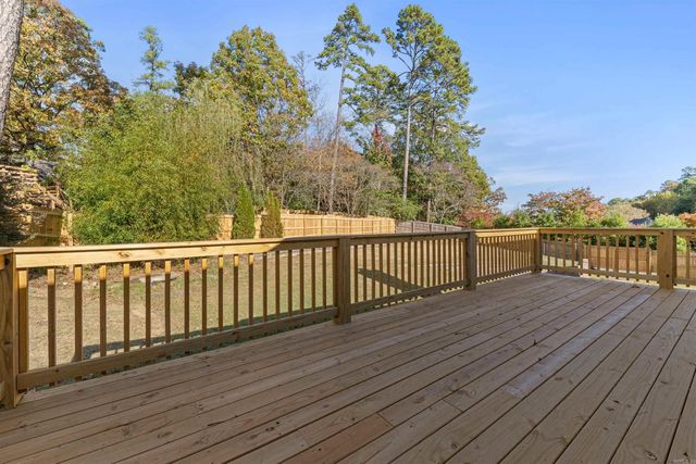 186 Pebble Beach Drive, Little Rock, AR 72212