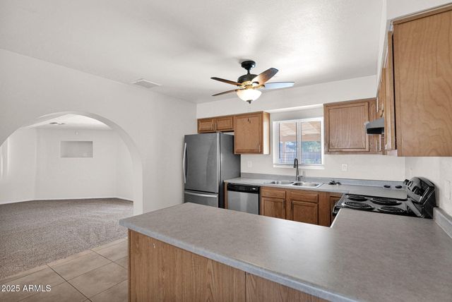 7221 W VIRGINIA Avenue, Phoenix, AZ 85035
