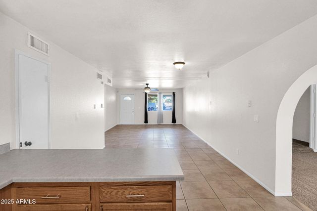 7221 W VIRGINIA Avenue, Phoenix, AZ 85035
