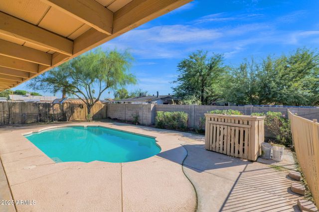 7221 W VIRGINIA Avenue, Phoenix, AZ 85035