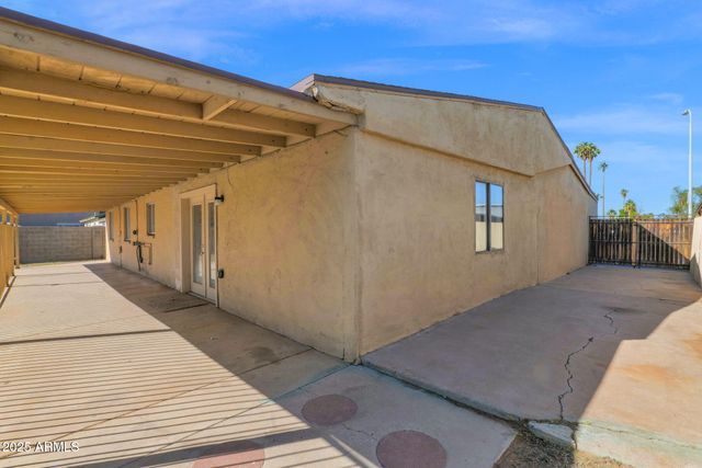 7221 W VIRGINIA Avenue, Phoenix, AZ 85035