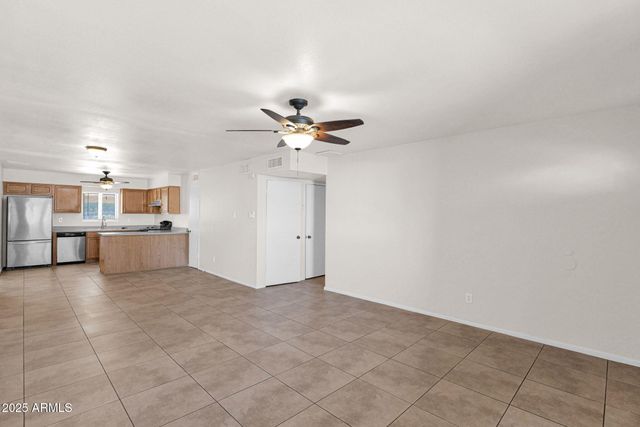 7221 W VIRGINIA Avenue, Phoenix, AZ 85035