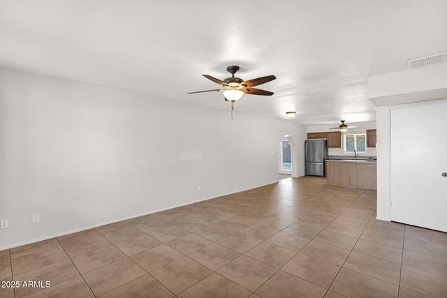 7221 W VIRGINIA Avenue, Phoenix, AZ 85035