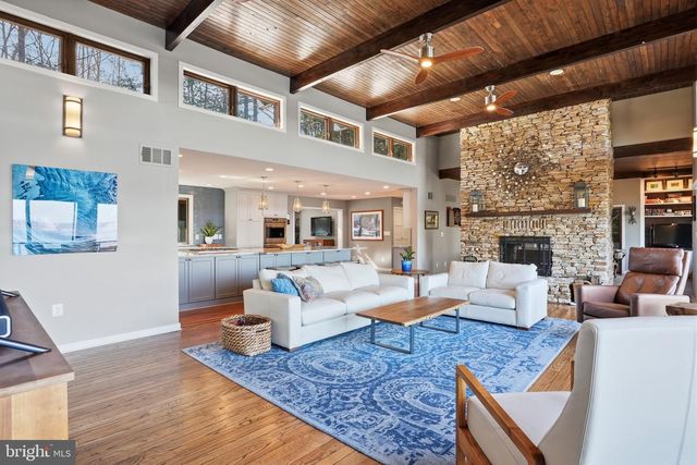 1305 EVA GUDE DR, Crownsville, MD 21032