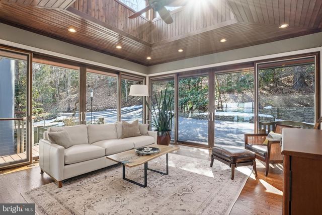 1305 EVA GUDE DR, Crownsville, MD 21032