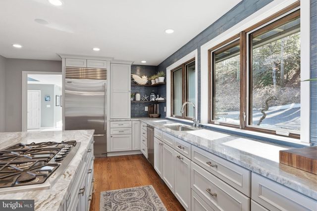 1305 EVA GUDE DR, Crownsville, MD 21032